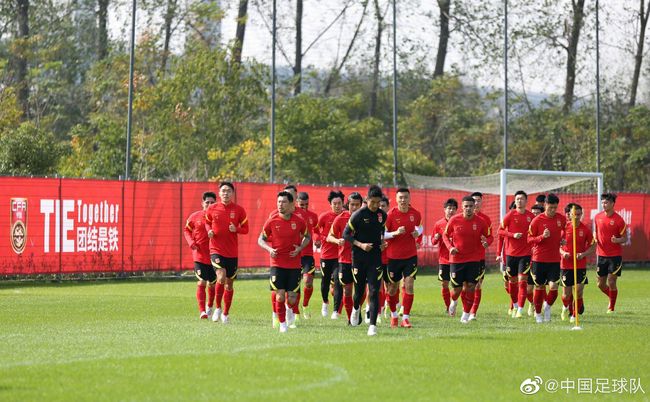 自从今夏加盟皇马后，居勒尔还没有在正式比赛中为球队登场过，他饱受伤病困扰，至今还未完全康复。